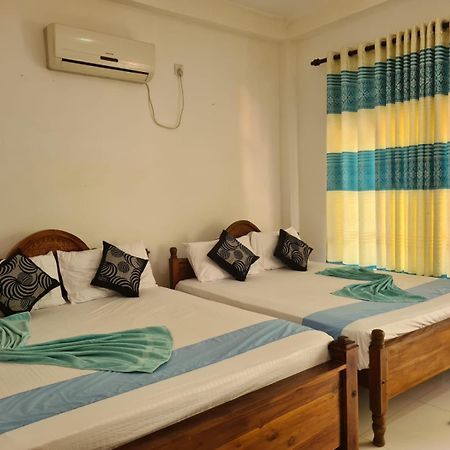Thuruliya Residence สิกิริยา ภายนอก รูปภาพ