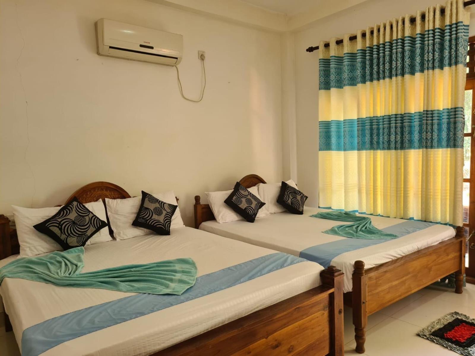Thuruliya Residence สิกิริยา ภายนอก รูปภาพ