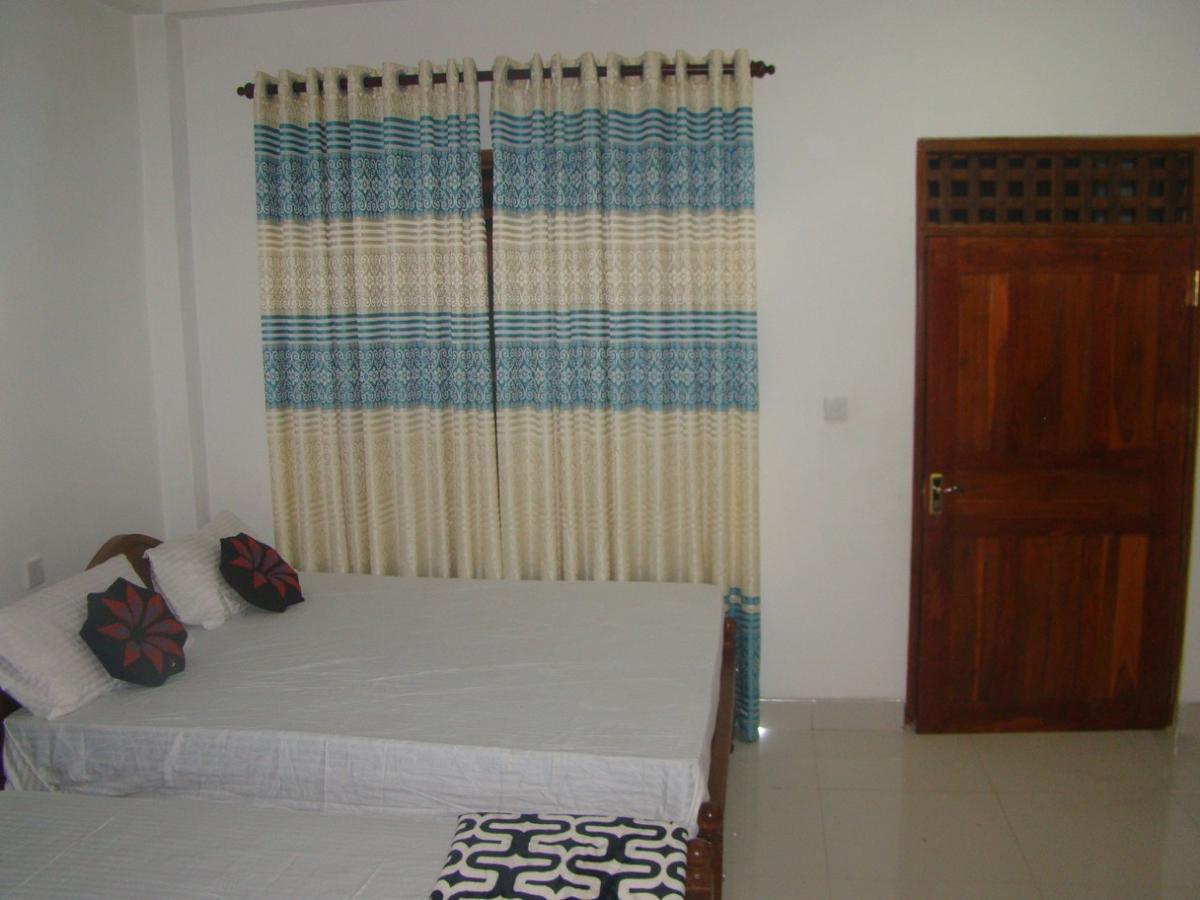Thuruliya Residence สิกิริยา ภายนอก รูปภาพ