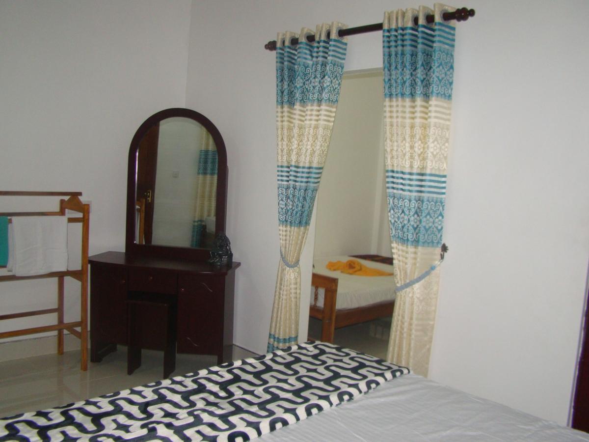 Thuruliya Residence สิกิริยา ภายนอก รูปภาพ